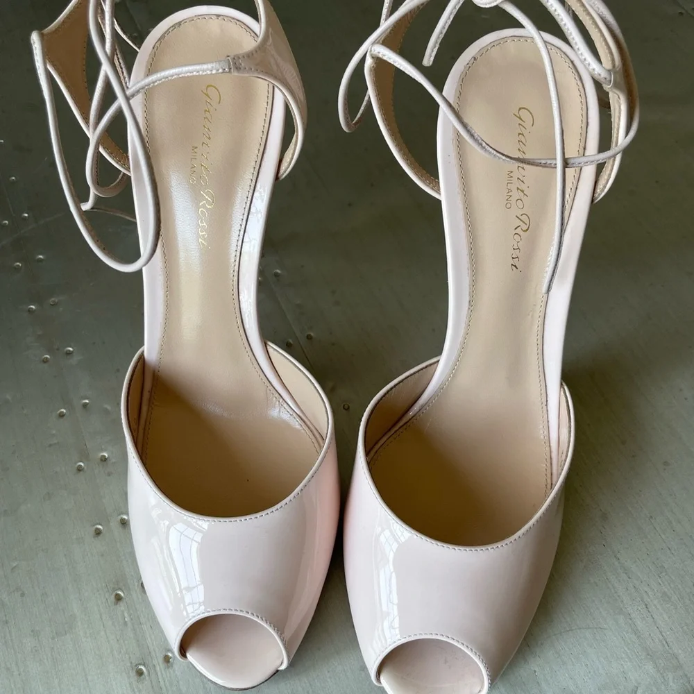 Gianvito Rossi brand new